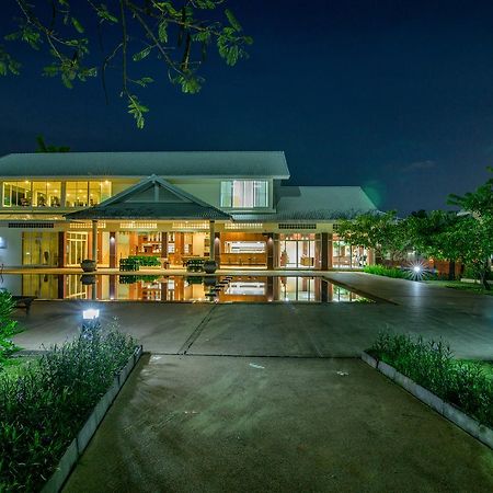 Hua Hin Condotel & Resort Taweeporn מראה חיצוני תמונה