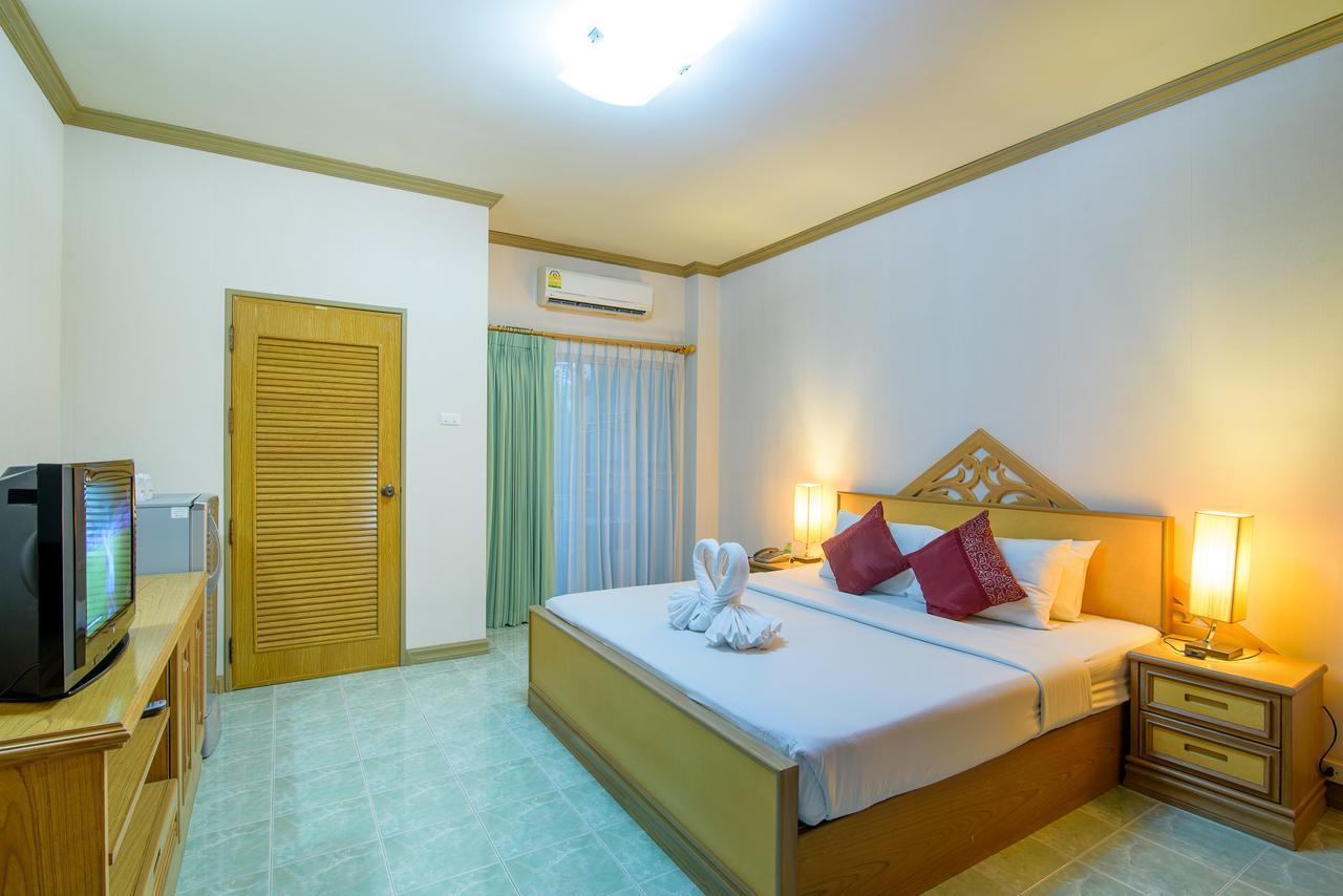 Hua Hin Condotel & Resort Taweeporn מראה חיצוני תמונה
